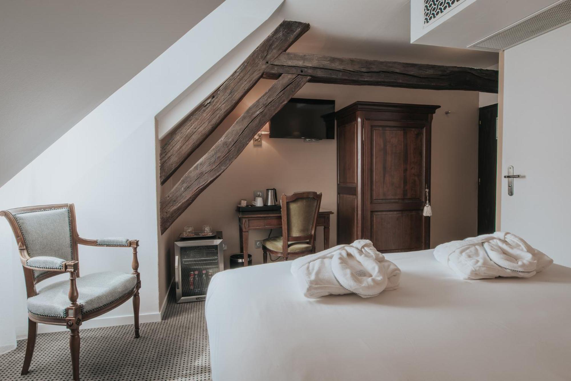Hotel Henry II Beaune Centre Eksteriør bilde